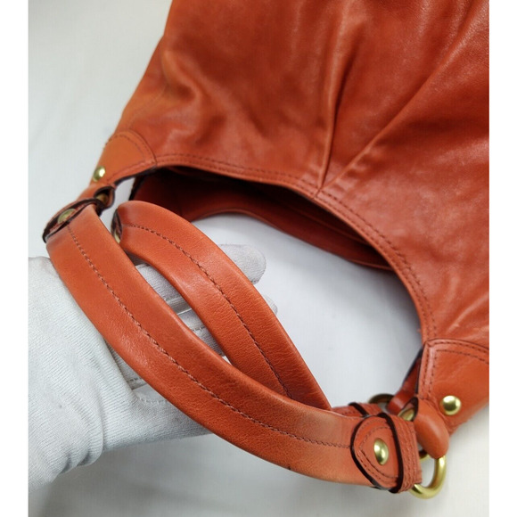 Coach Maggie Orange Leather 3 Compartments Shoulder Bag - Picture 5 of 16